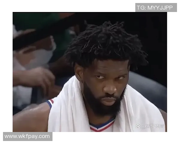 恩比德公开表态憎恨凯尔特人,霍福德妹妹讽刺:你只敢在场外说话